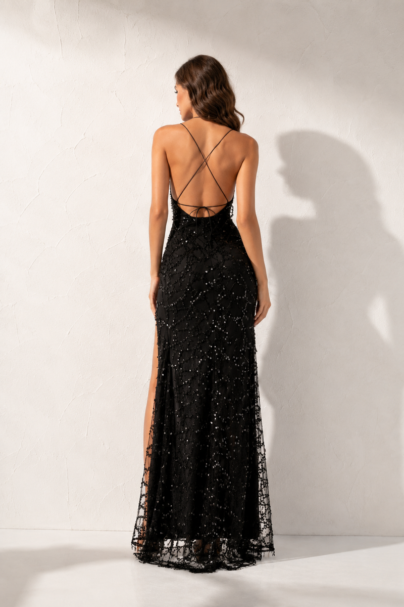Robe longue noire bretelles