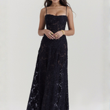 Longue robe noire dentelle