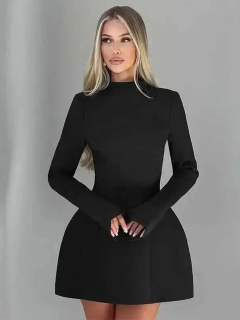 Petite robe noir chic Noir / S