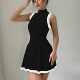 Robe chic noir et blanc Noir / Taille unique