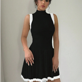 Robe chic noir et blanc Noir / Taille unique