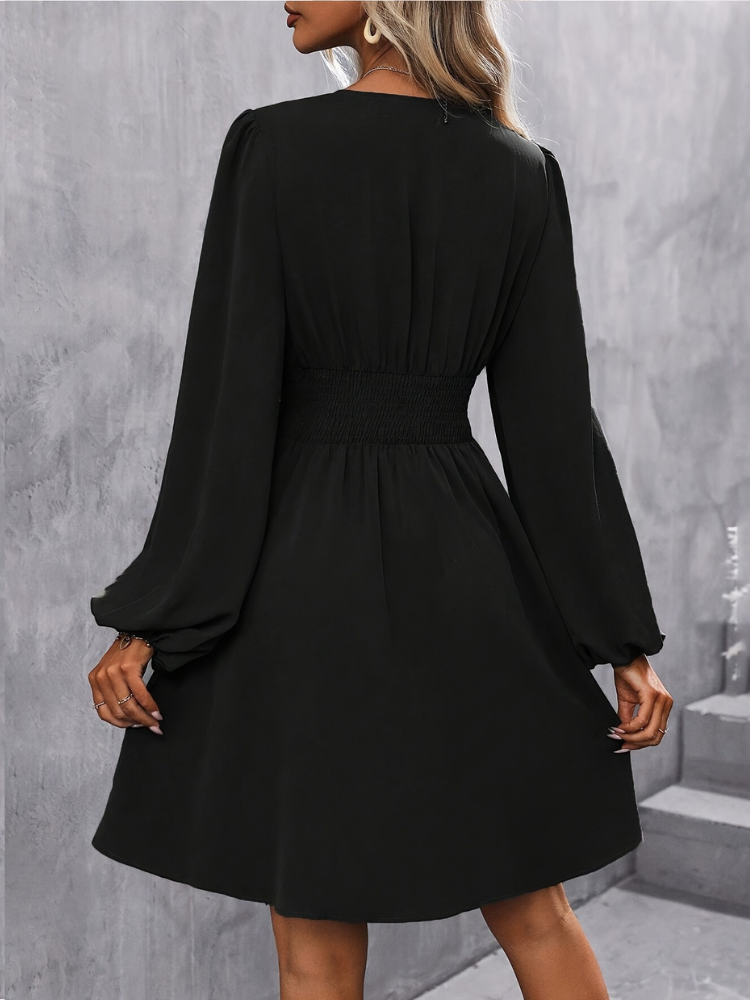 Robe col v noire