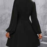 Robe col v noire