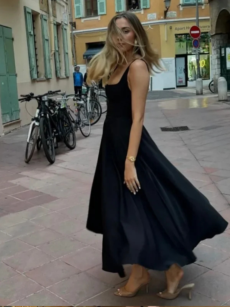 Robe mi longue noir