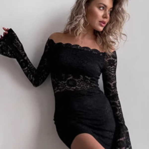 Robe noir épaule dénudée Noir / S